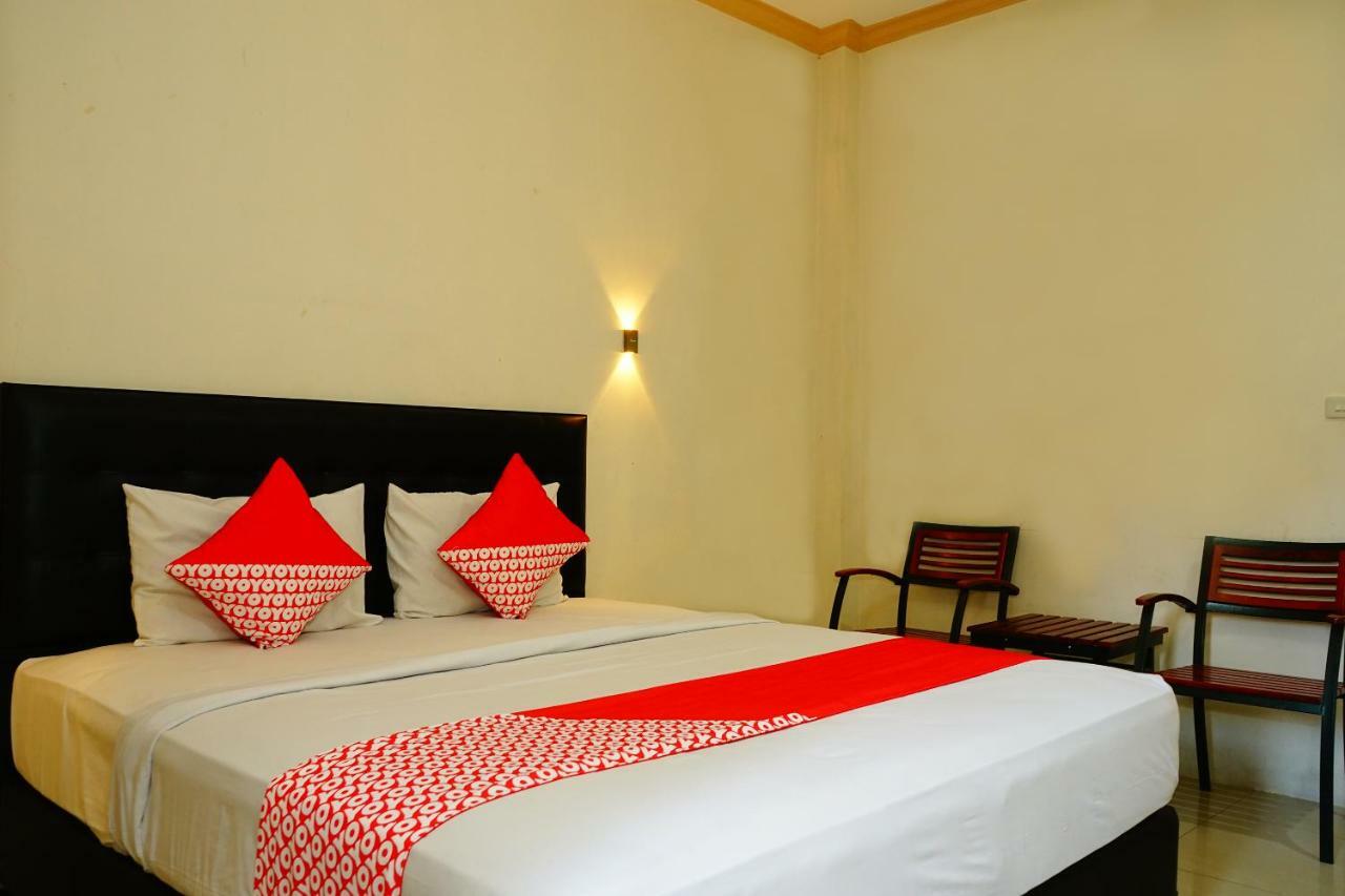 Hotel Golden Vella Pangkal Pinang Exterior photo